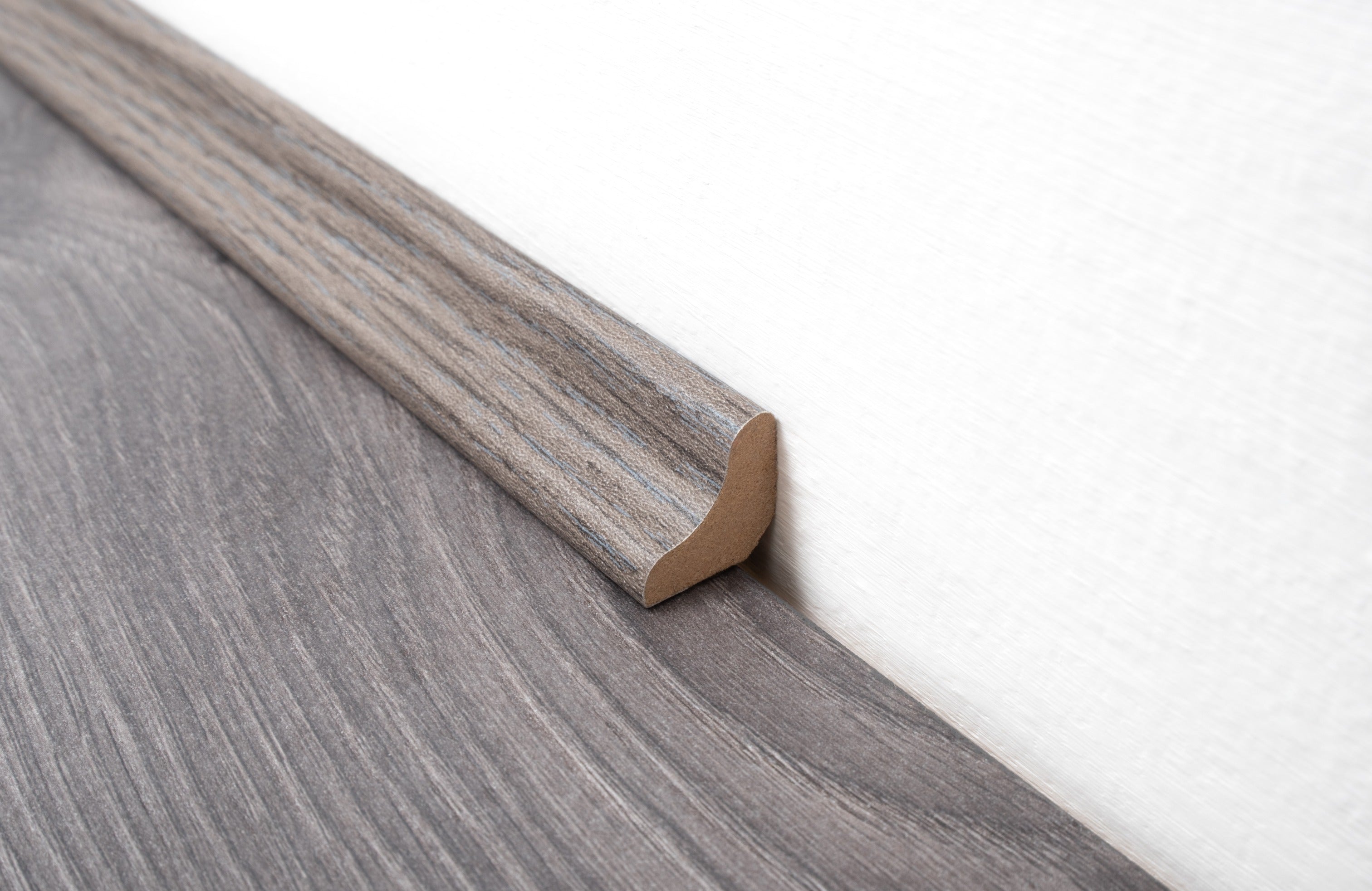 Slate Grey Laminate Beading 2400 x 18 x 18mm