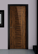 L3 (shown here in Ebano High Gloss)