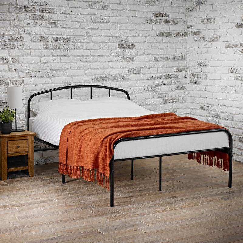 LPD Milton 4.6 Double Bed