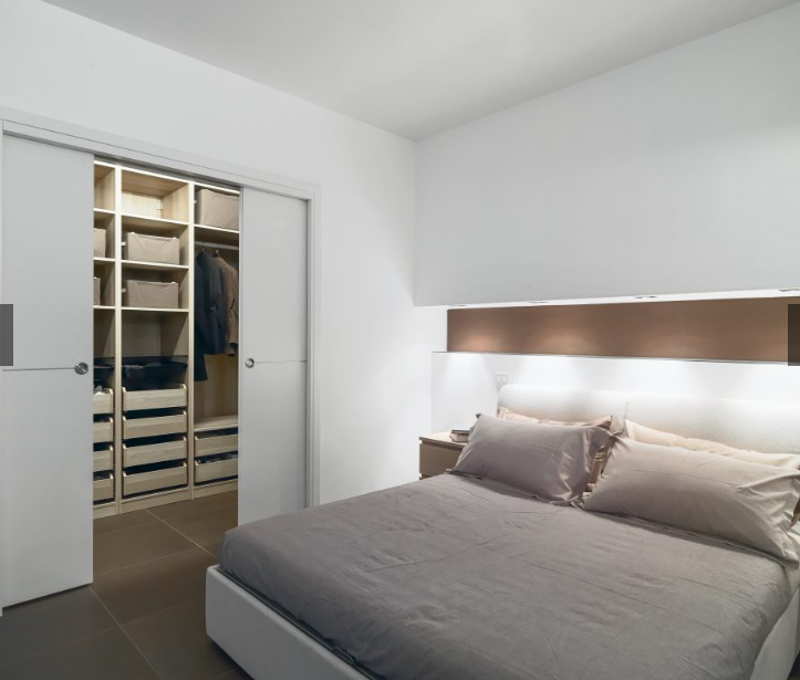 PC Henderson Pocket Door (for single and bi-parting doors)